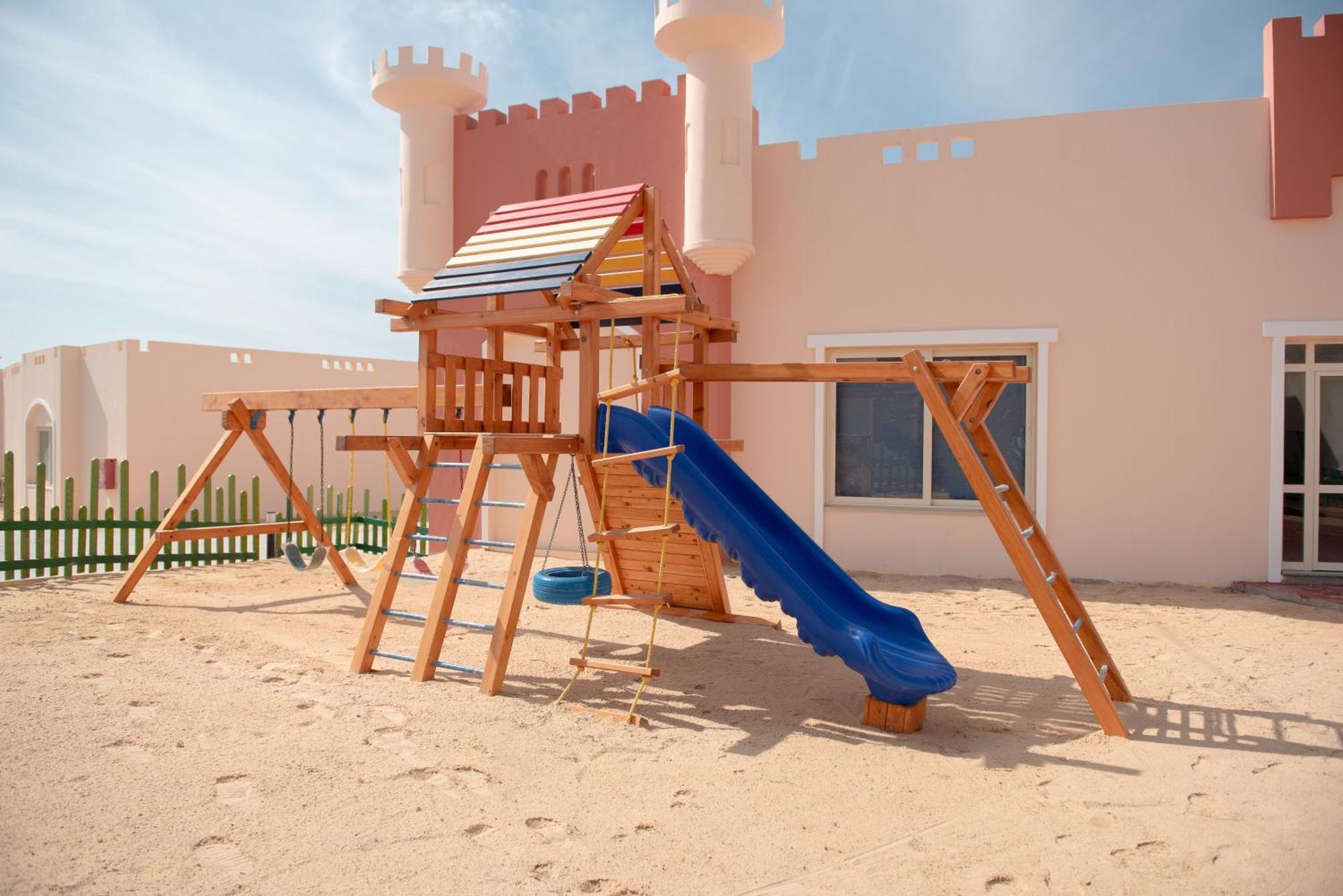 Oyster Bay Beach Resort Abu Dabab Exterior foto