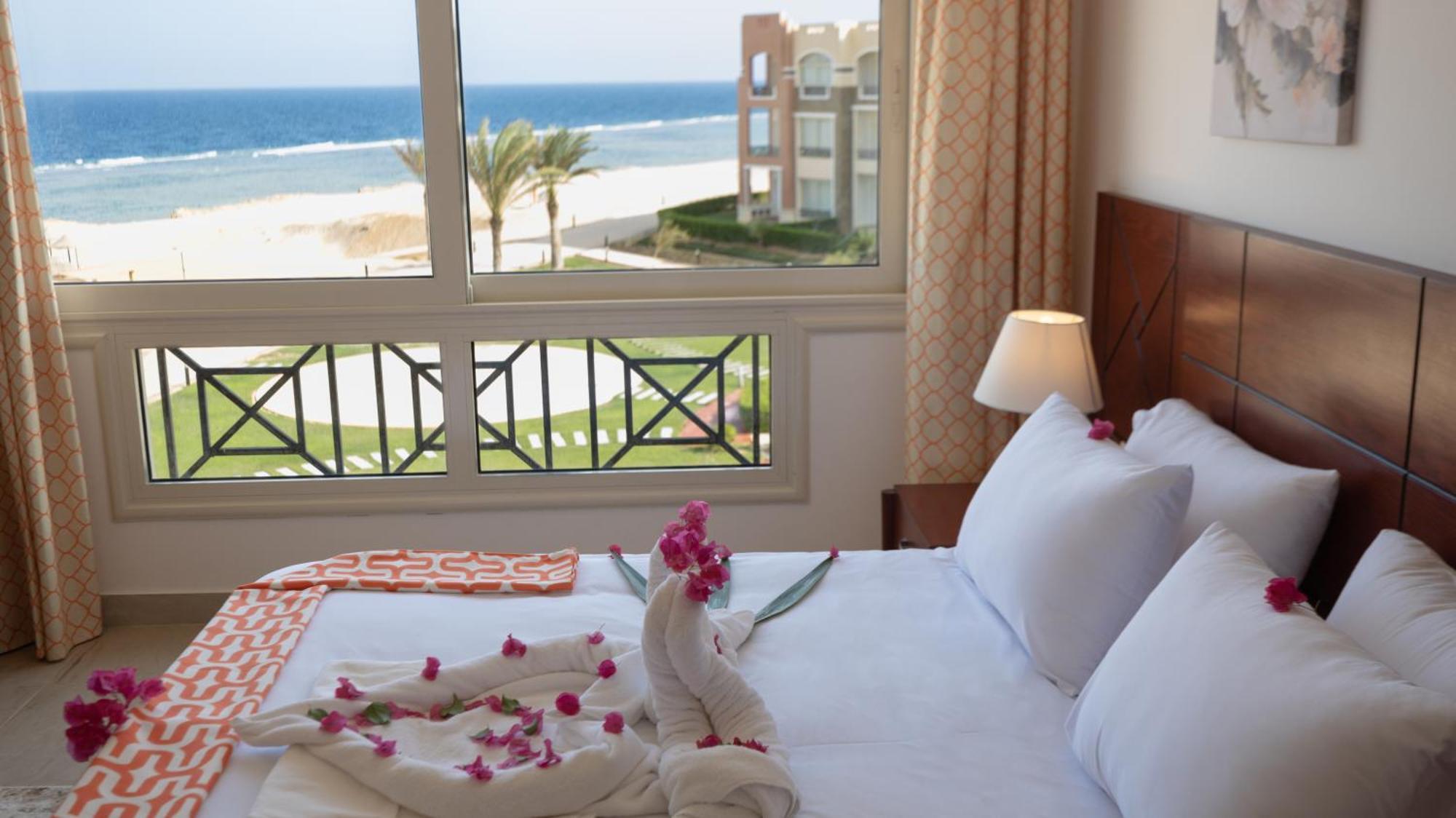 Oyster Bay Beach Resort Abu Dabab Exterior foto