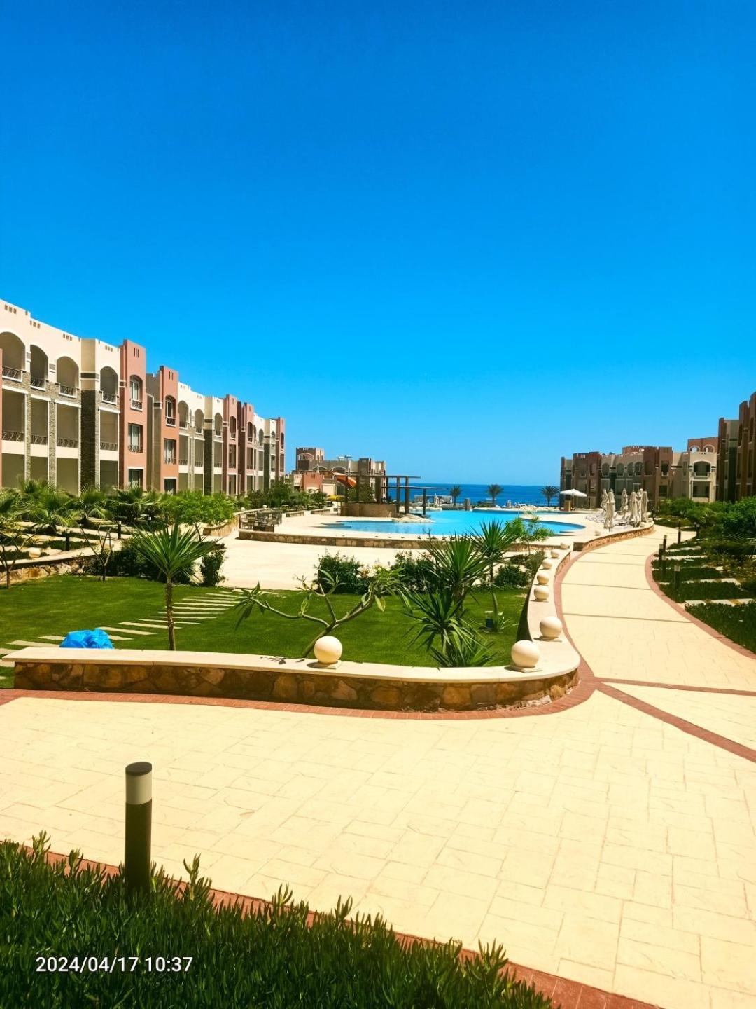 Oyster Bay Beach Resort Abu Dabab Exterior foto