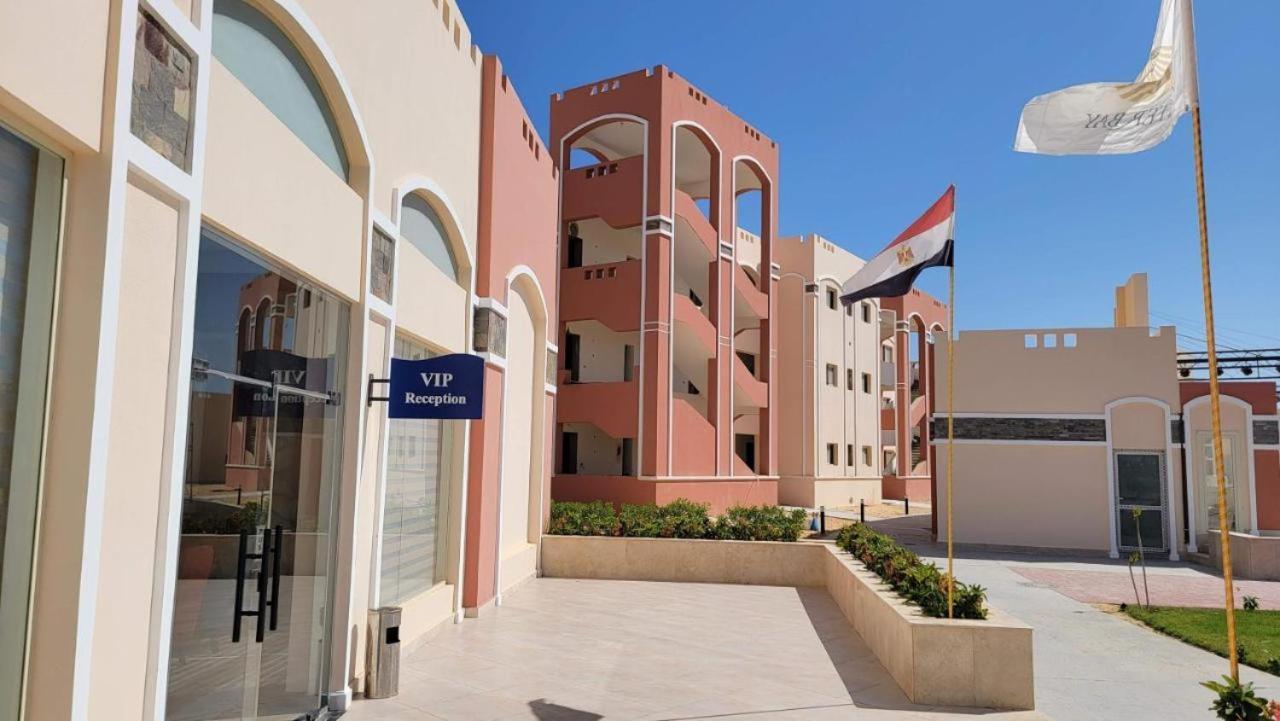 Oyster Bay Beach Resort Abu Dabab Exterior foto