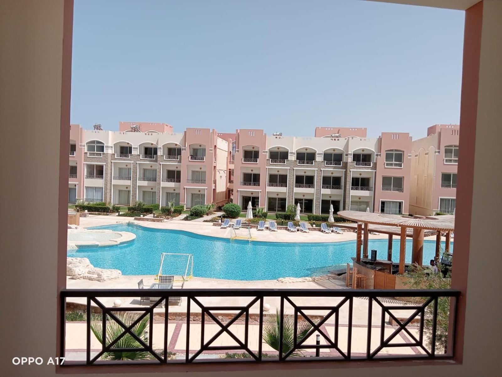 Oyster Bay Beach Resort Abu Dabab Exterior foto